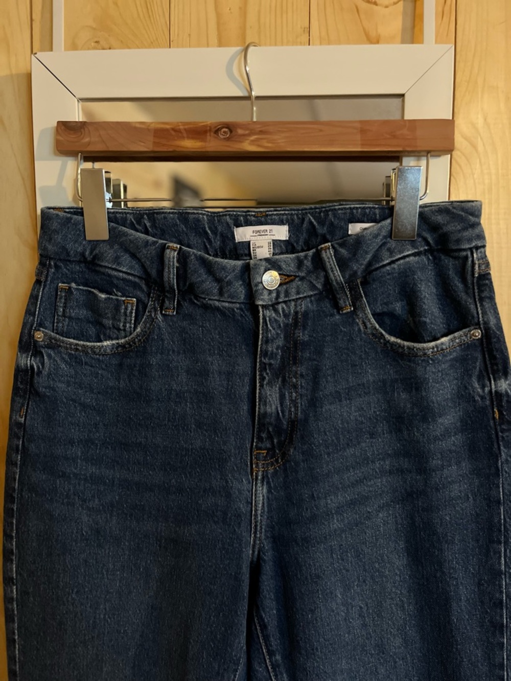 SOLD Forever 21 Curvy Straight Fit Jeans - Picture 2 of 6
